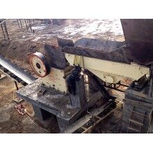 小型顎式破碎機(jī)，霸氣側(cè)漏碎石子