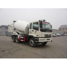 歐曼10方攪拌運(yùn)輸車