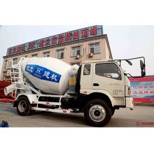 混凝土攪拌運(yùn)輸車4立方，液壓驅(qū)動、風(fēng)冷式散熱器